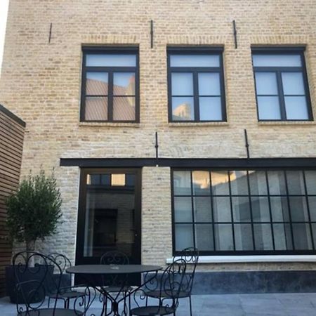Les Chambres Berguoises Duplex Calme Au Coeur De Bergues Exterior foto